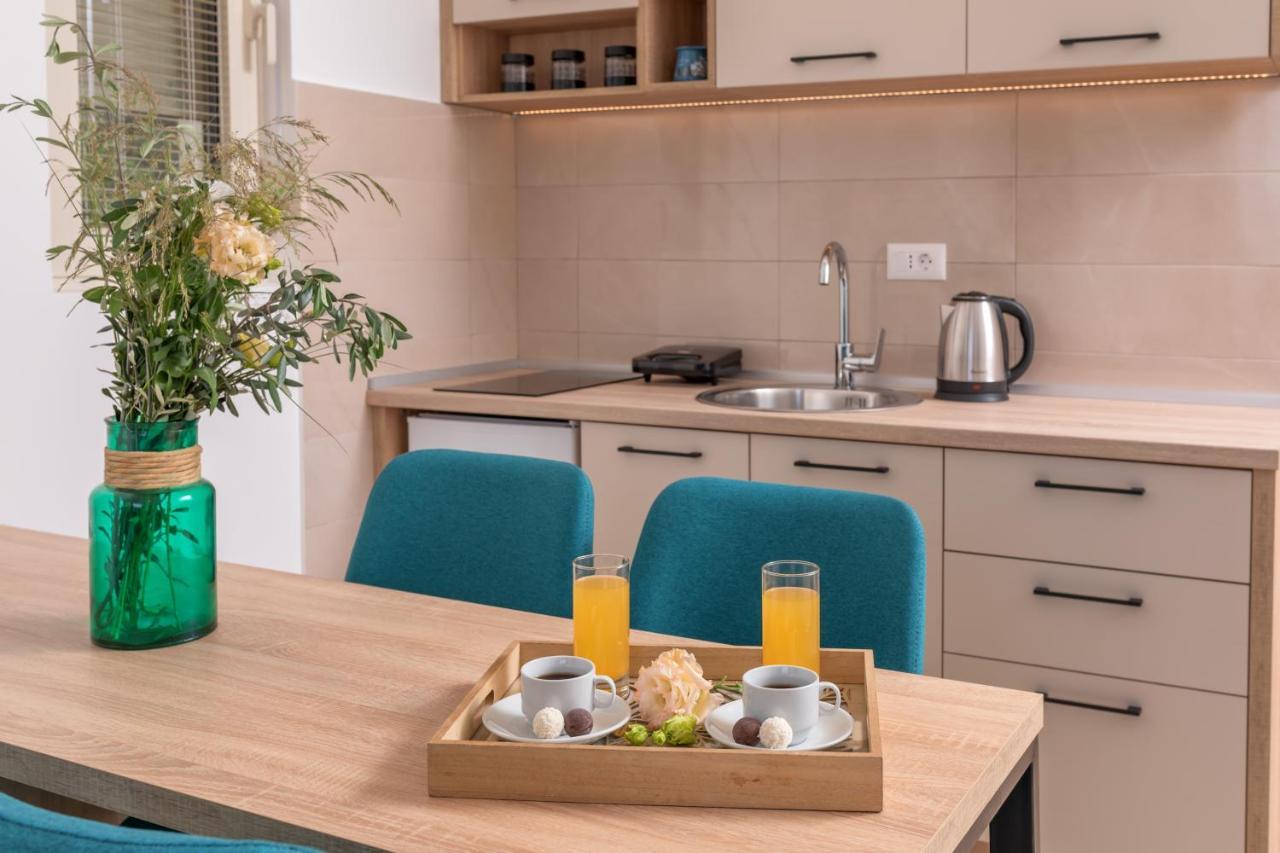 Apartments Bonazza Petrovac 外观 照片