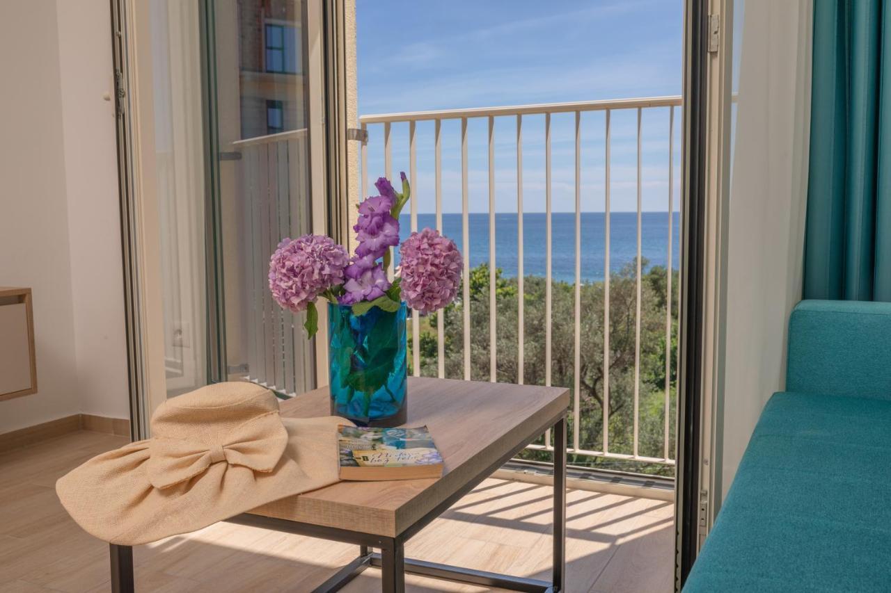 Apartments Bonazza Petrovac 外观 照片