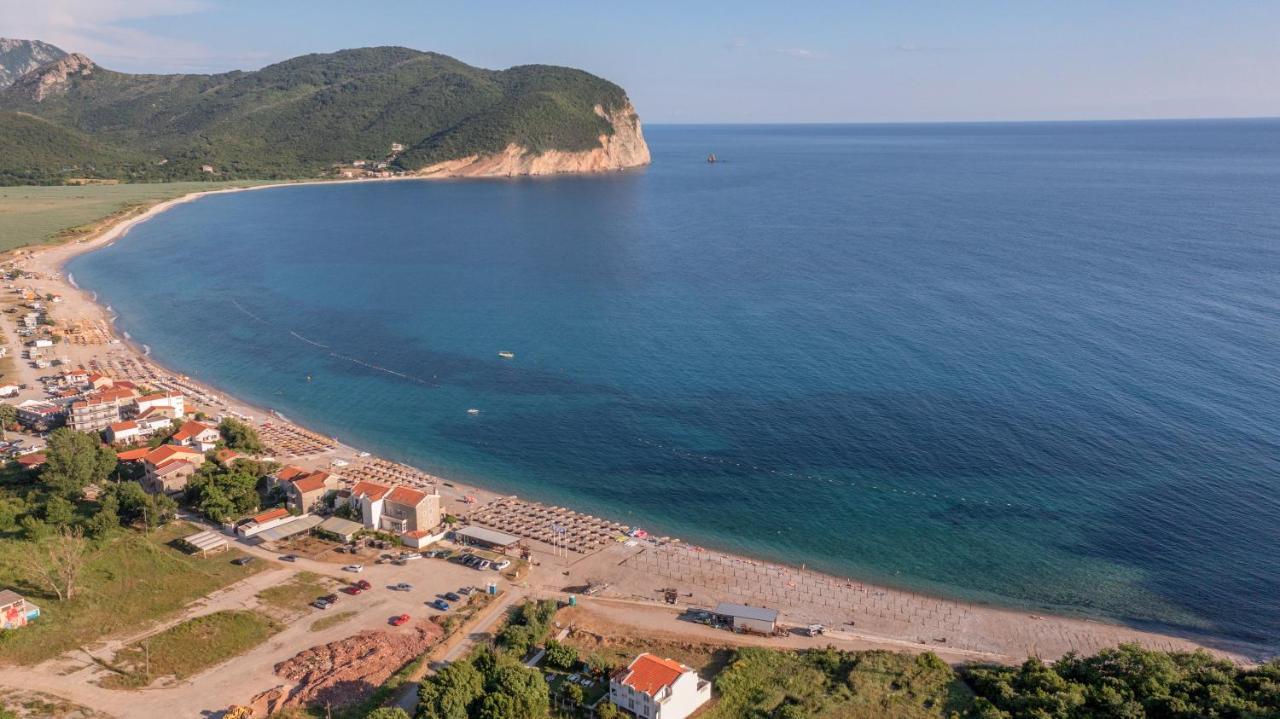 Apartments Bonazza Petrovac 外观 照片