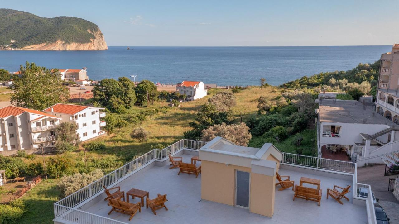 Apartments Bonazza Petrovac 外观 照片