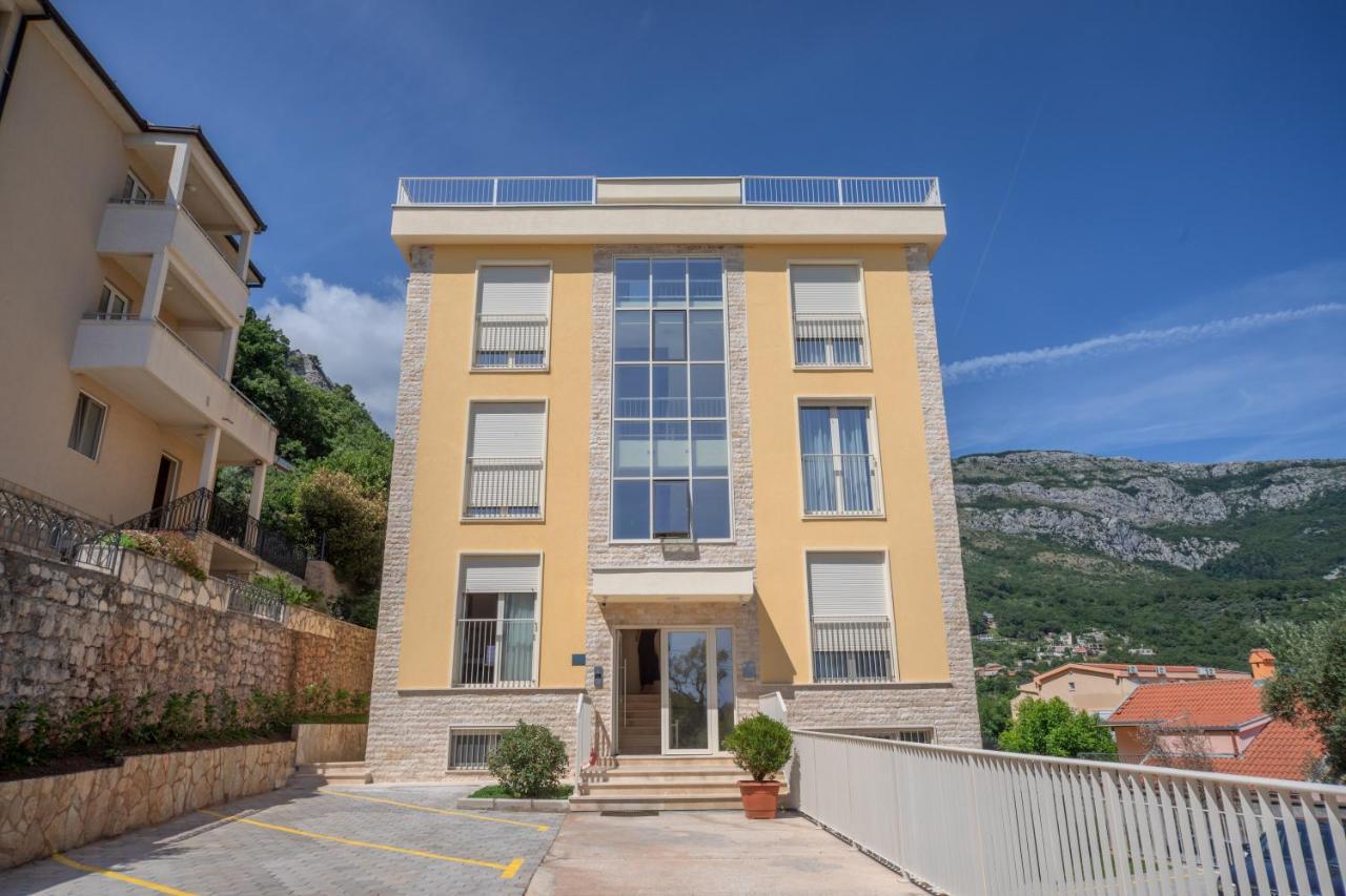 Apartments Bonazza Petrovac 外观 照片