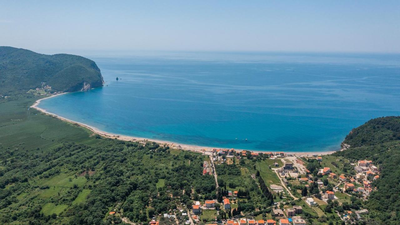 Apartments Bonazza Petrovac 外观 照片