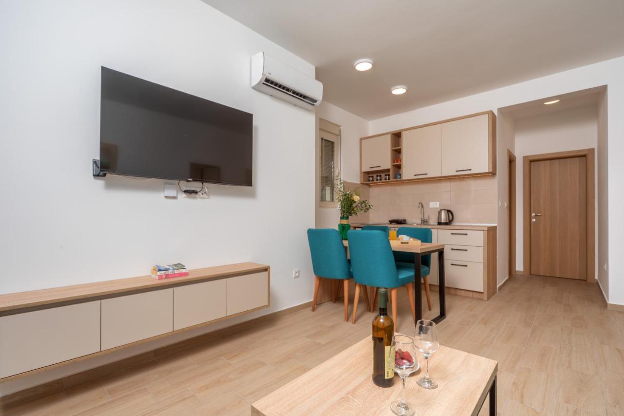 Apartments Bonazza Petrovac 外观 照片